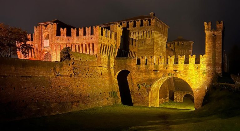 TEMPO DI VACANZE, SONCINO MERITA UNA VISITA